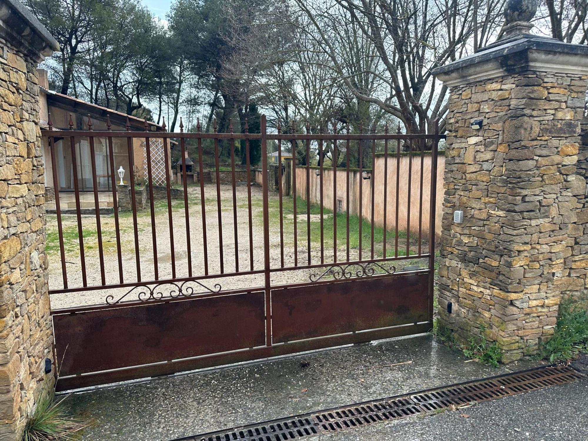 Maison Au Pied De La Sainte Victoire Villa Puyloubier Buitenkant foto